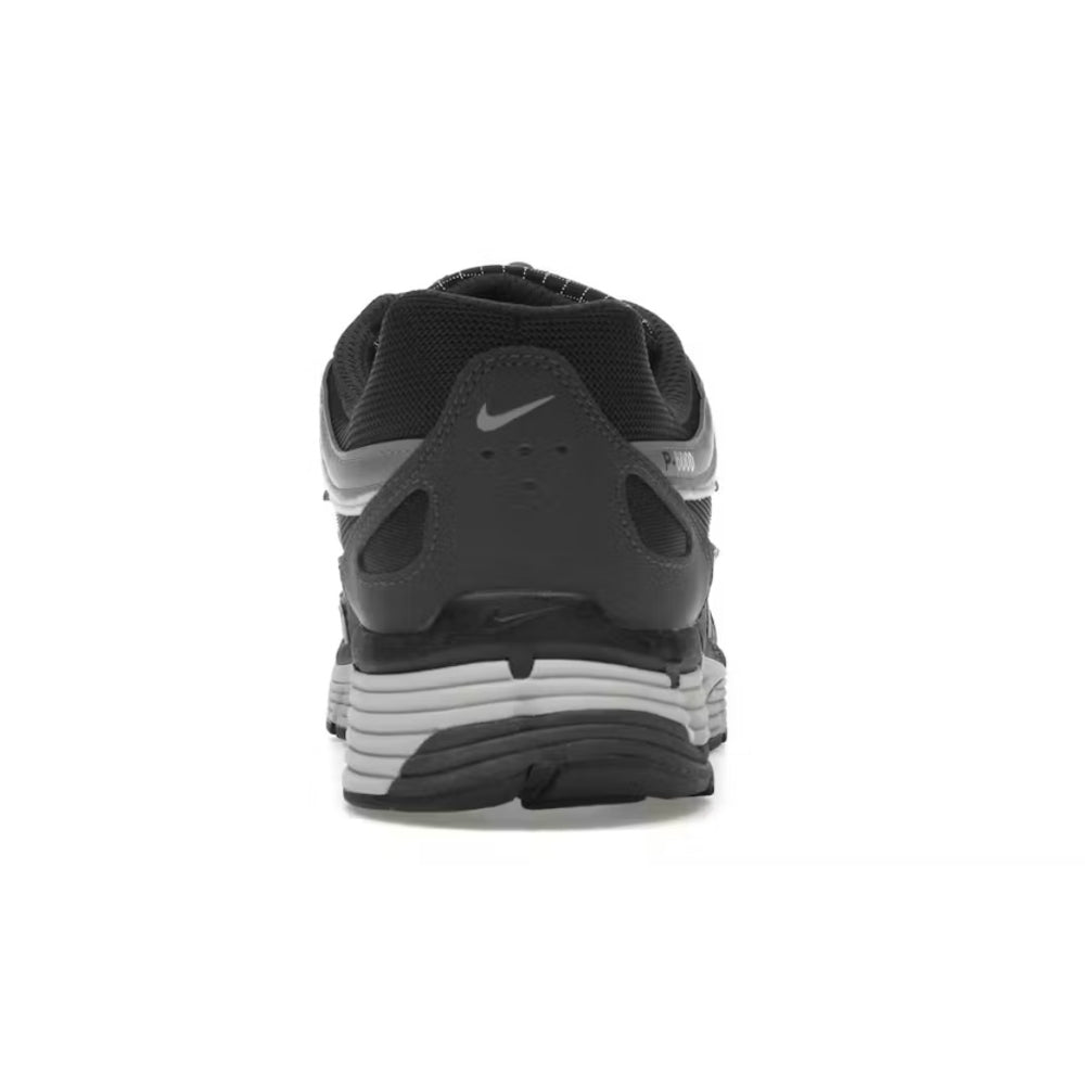 
                  
                    Nike P-6000 Anthracite Smoke Grey Winterised
                  
                
