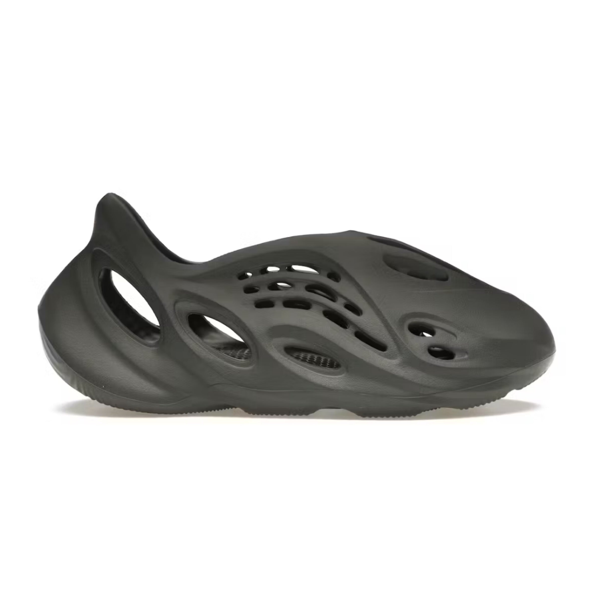 Yeezy Foam Runner Carbon – Crep Exclusive
