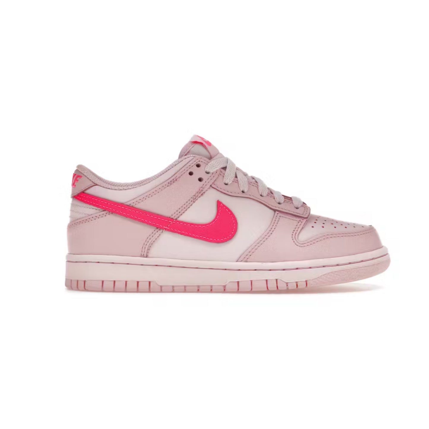 Nike Dunk Low Triple Pink